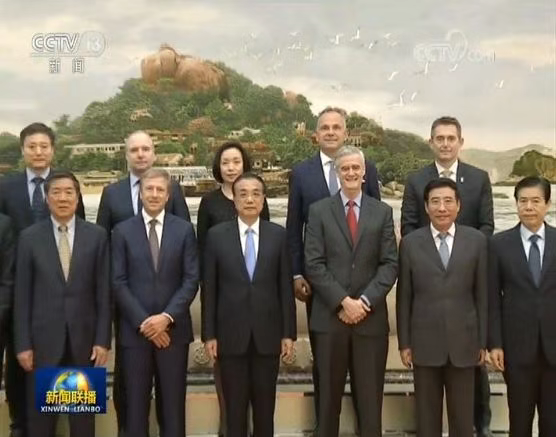 1577173067468457.png 李克強總理接見艾默生總裁1.png